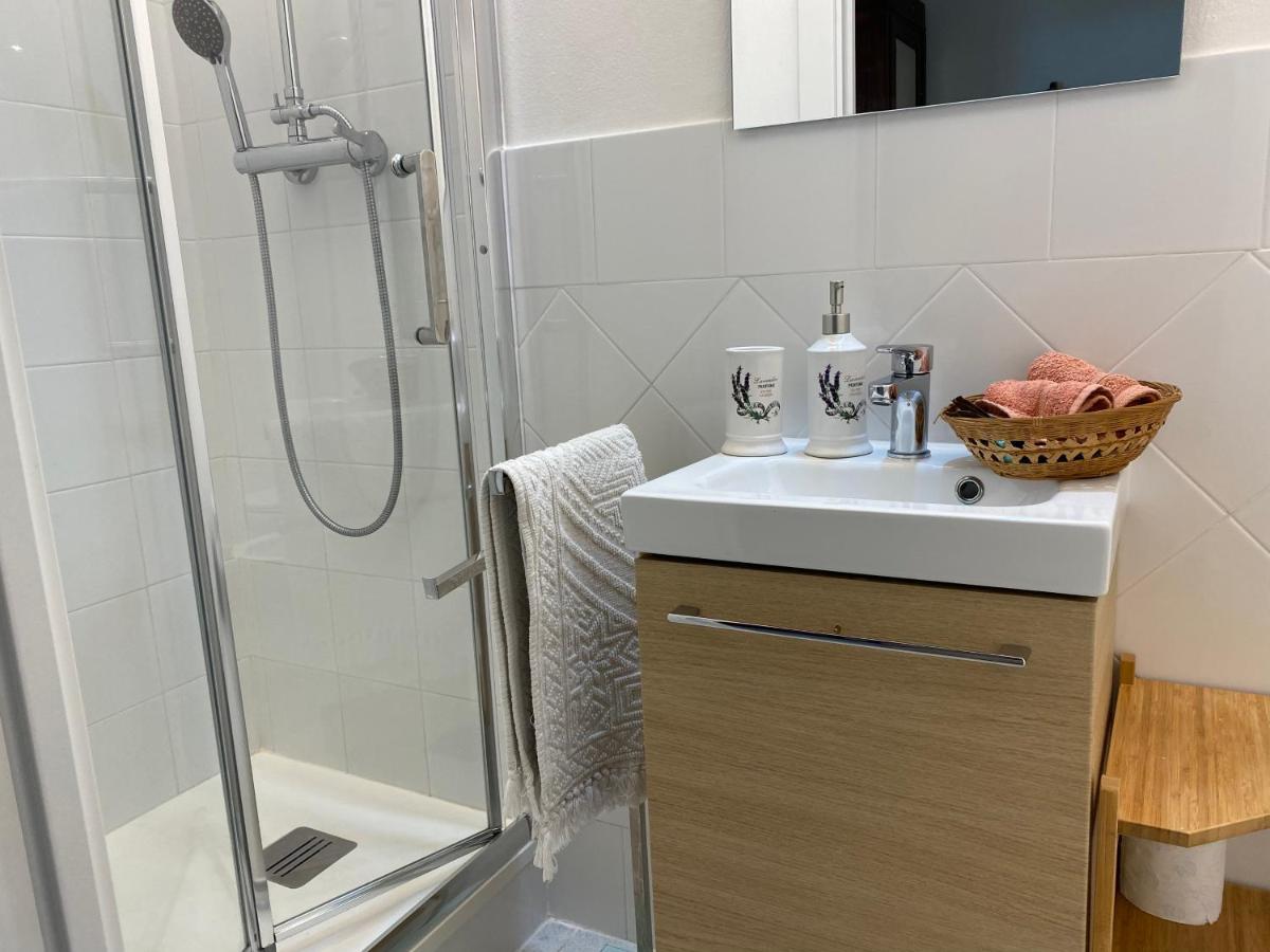 Domus Socolatae Apartments&Suites Фолоника Екстериор снимка