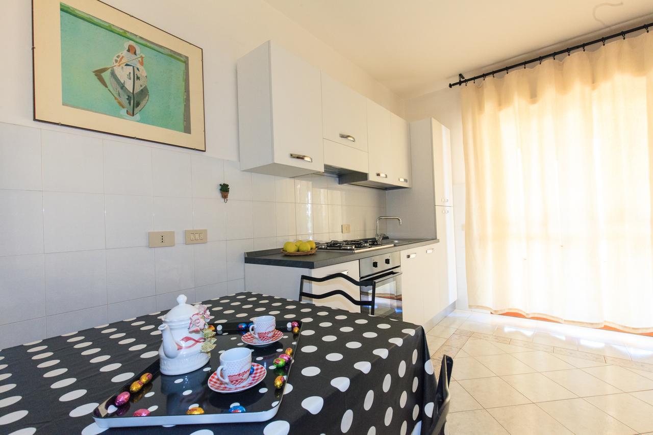 Domus Socolatae Apartments&Suites Фолоника Екстериор снимка