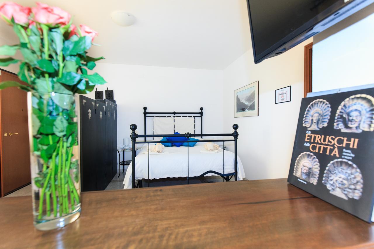 Domus Socolatae Apartments&Suites Фолоника Екстериор снимка
