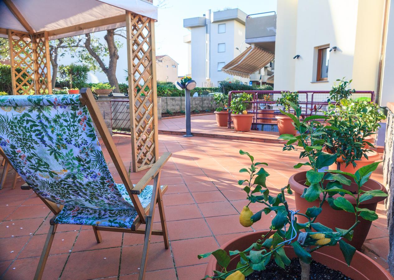 Domus Socolatae Apartments&Suites Фолоника Екстериор снимка